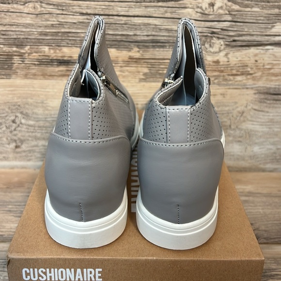 CUSHIONAIRE Women's Hart Hidden Wedge Sneaker in Grey New - Picture 6 of 8